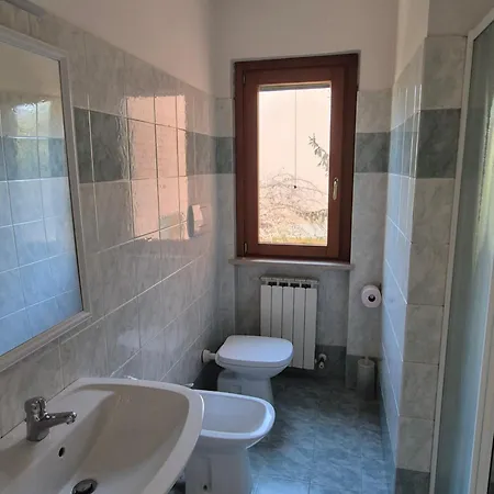Via Nievo Apartamento Giulianova